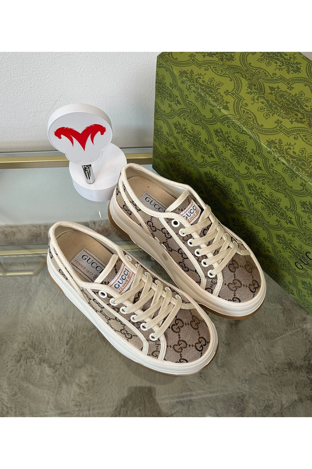 106082 Women Shoes - 24HEARTZ