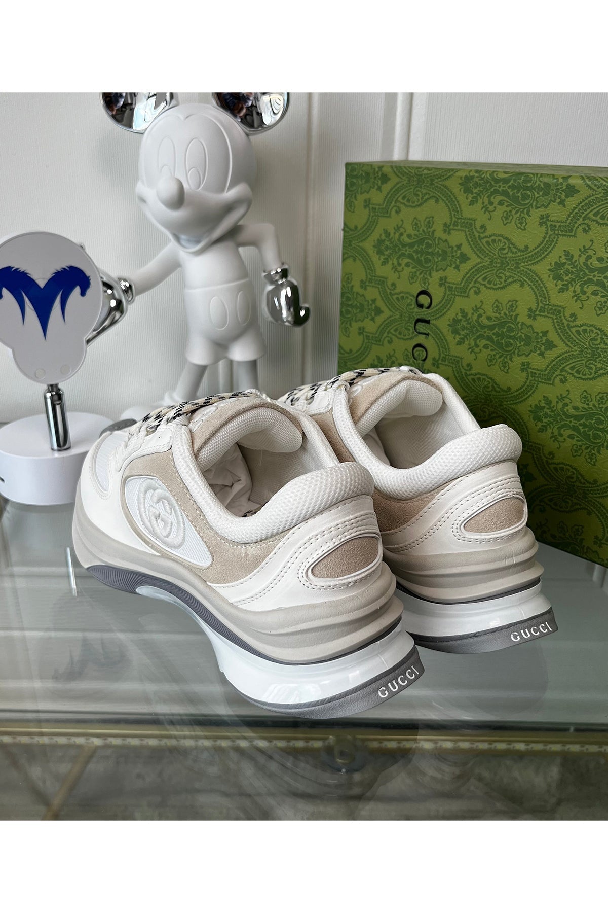 107182 Women Shoes - 24HEARTZ