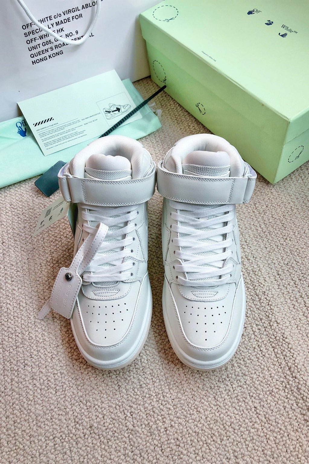 109134 Women Shoes - 24HEARTZ