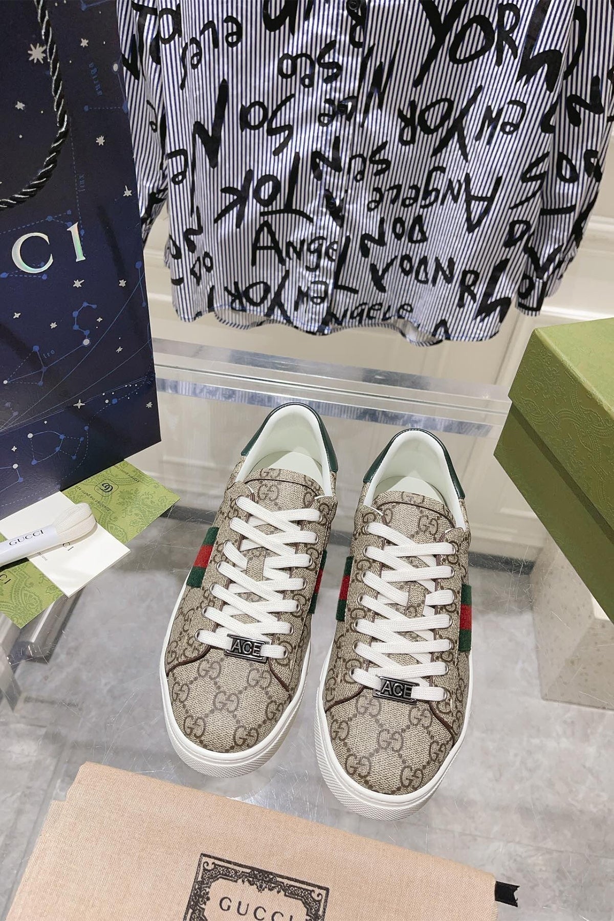 116332 Women Shoes - 24HEARTZ