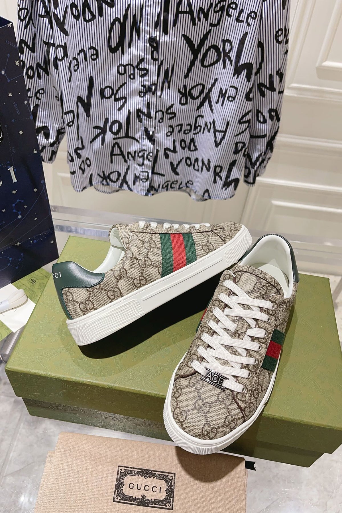 116332 Women Shoes - 24HEARTZ