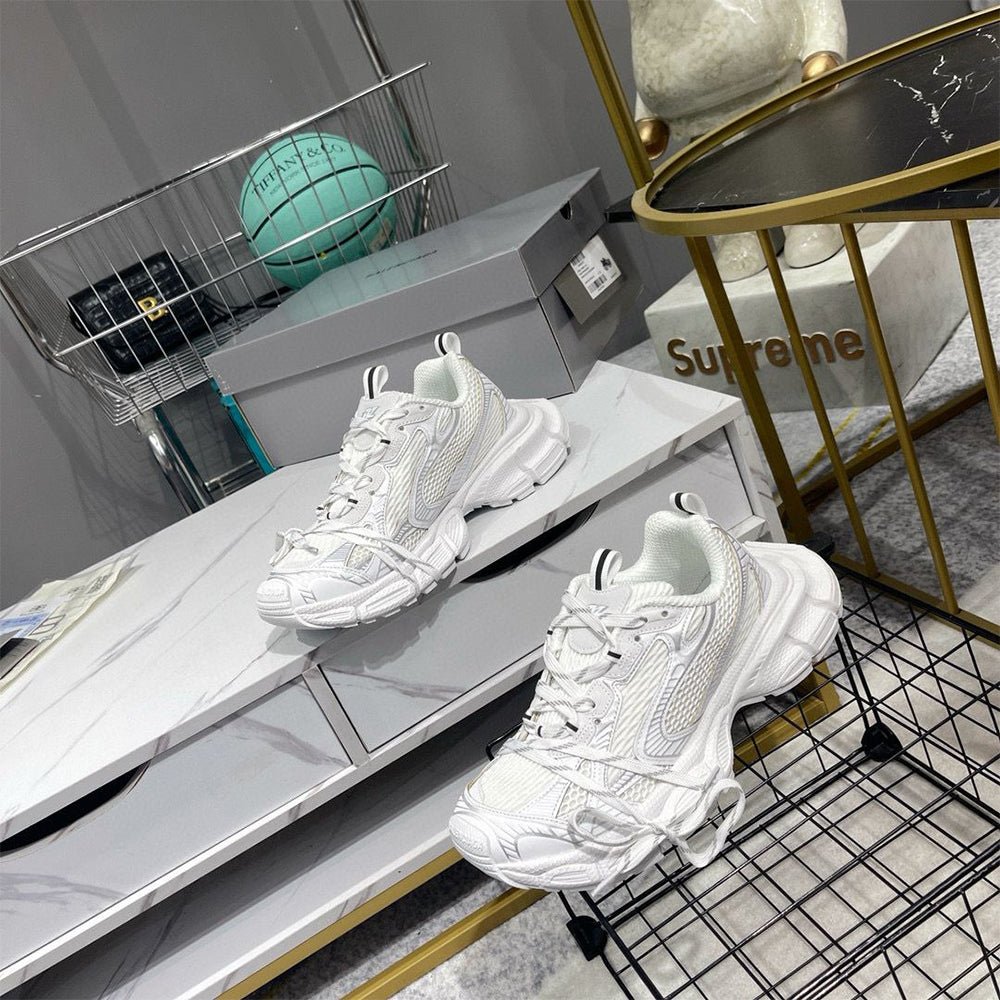 121458 Women Shoes - 24HEARTZ