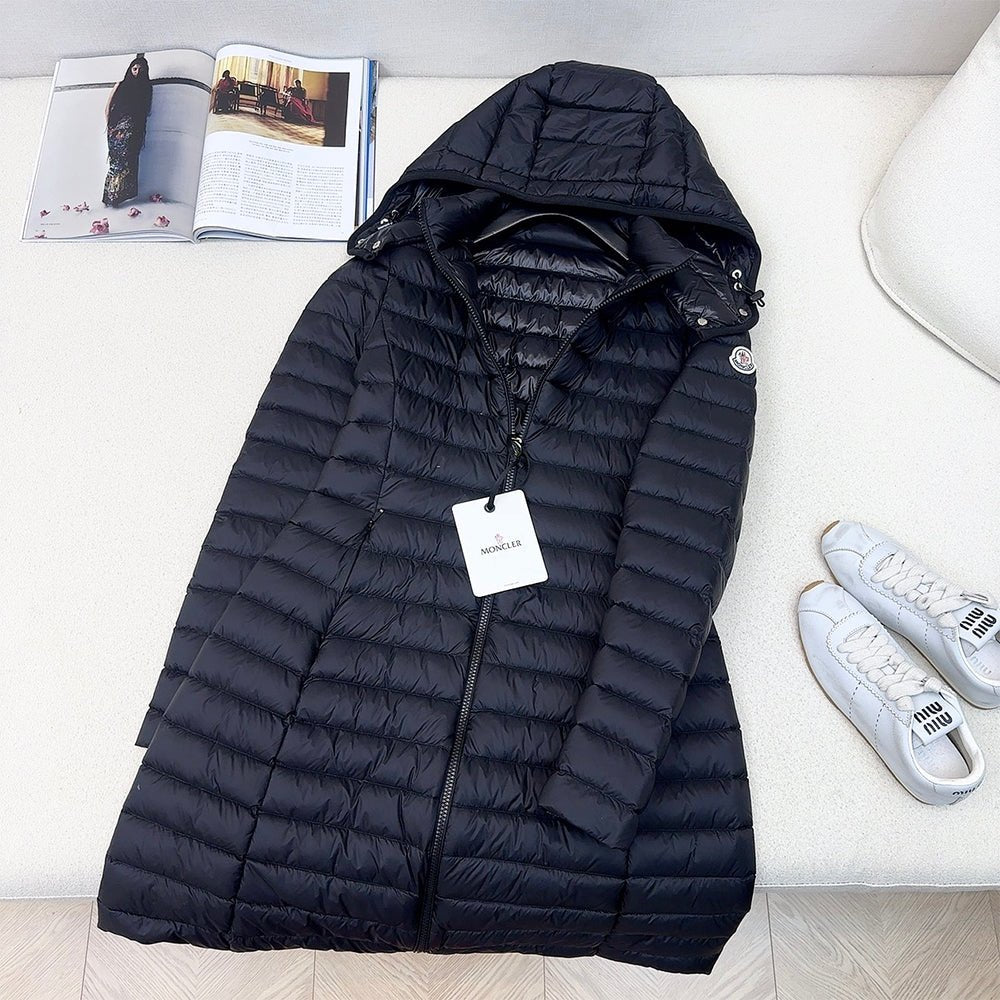 121943 Women Jackets - 24HEARTZ