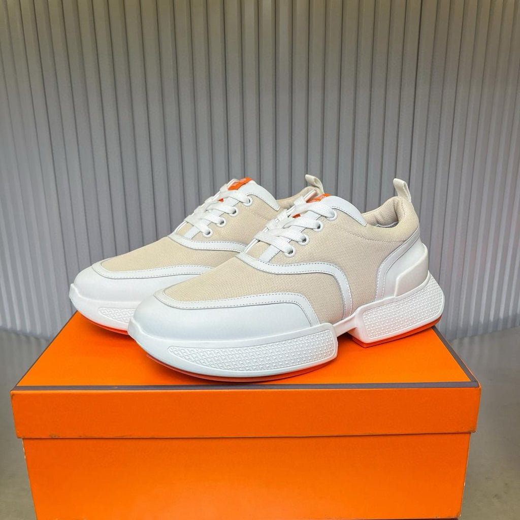 122057 Women Shoes - 24HEARTZ