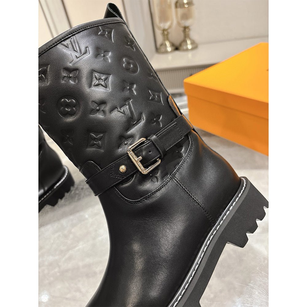 122087 Women Shoes - 24HEARTZ