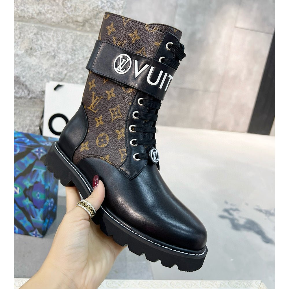 122091 Women Shoes - 24HEARTZ