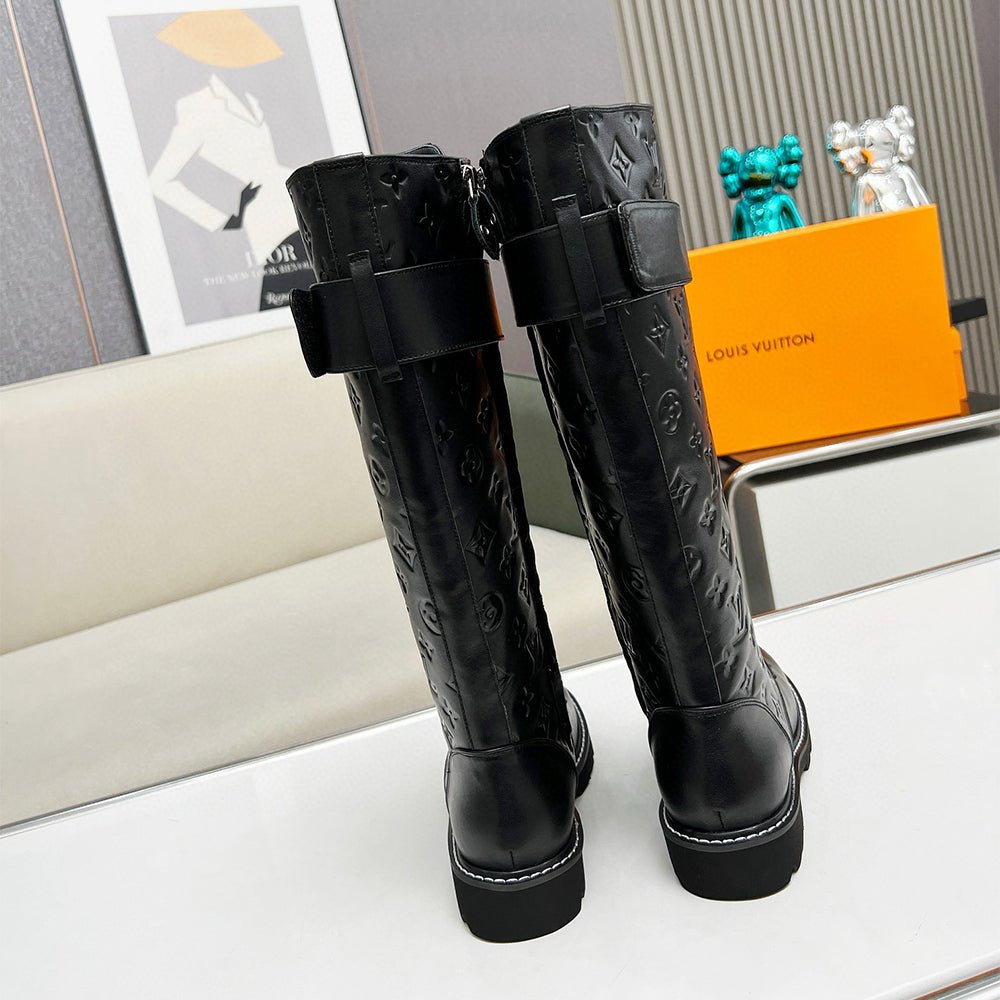 122095 Women Shoes - 24HEARTZ