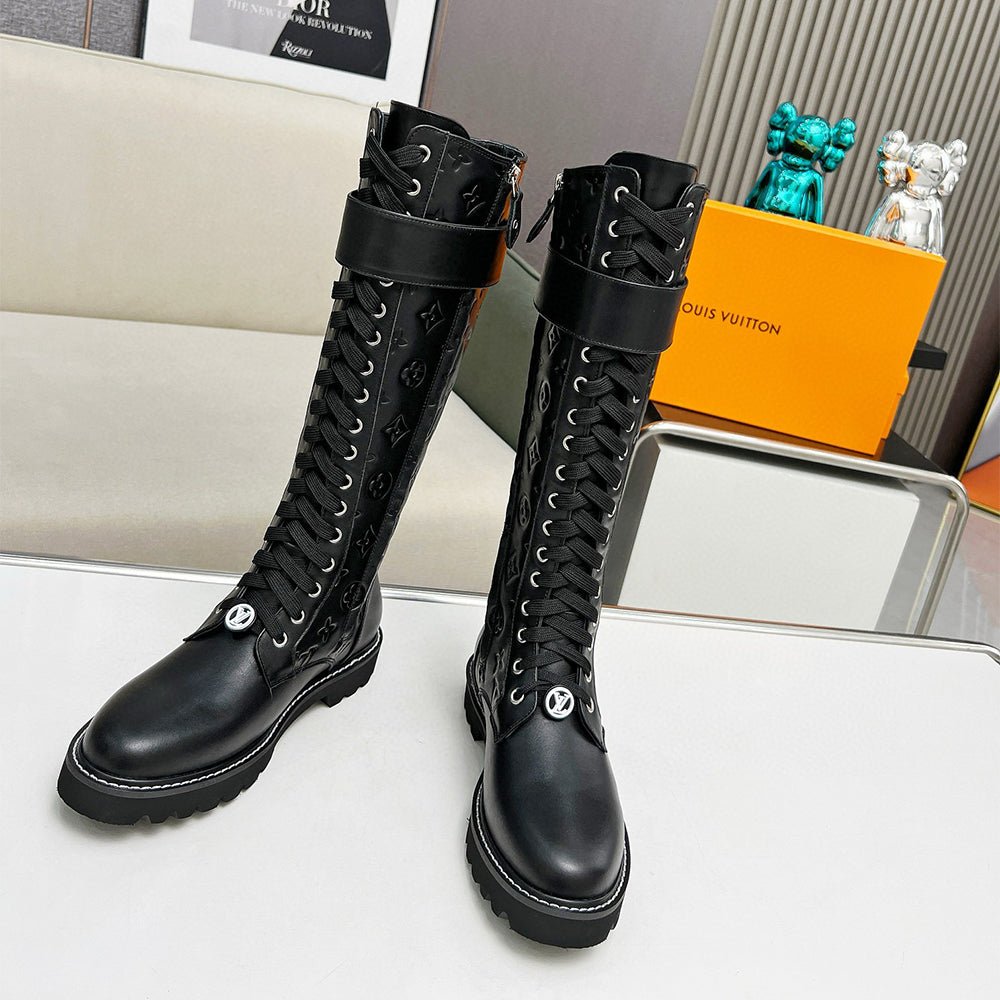 122095 Women Shoes - 24HEARTZ