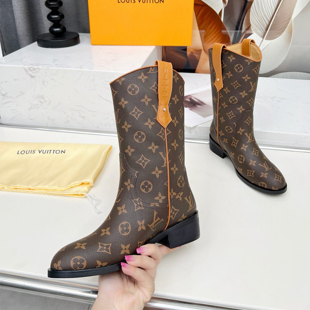 122096 Women Shoes - 24HEARTZ