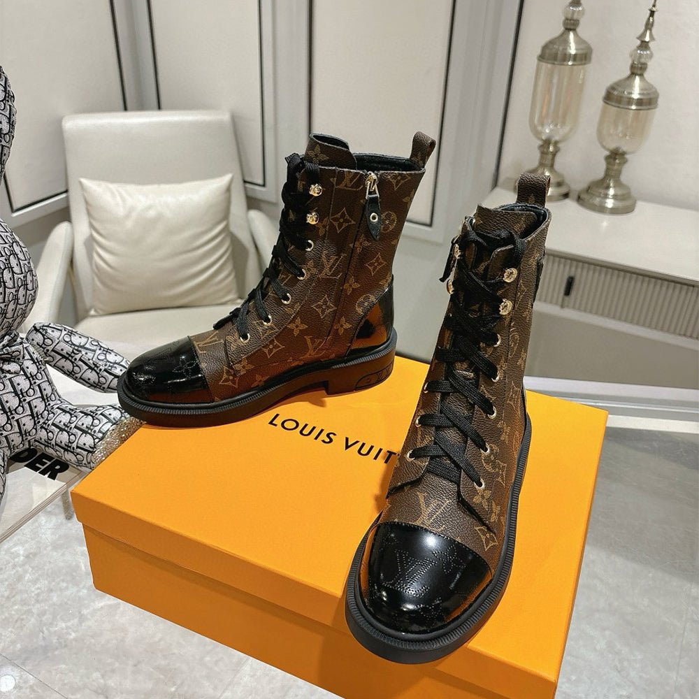 122102 Women Shoes - 24HEARTZ