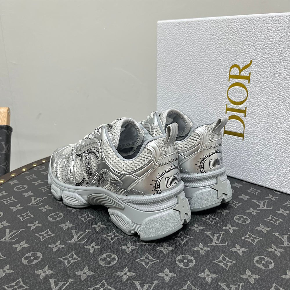 122169 Women Shoes - 24HEARTZ