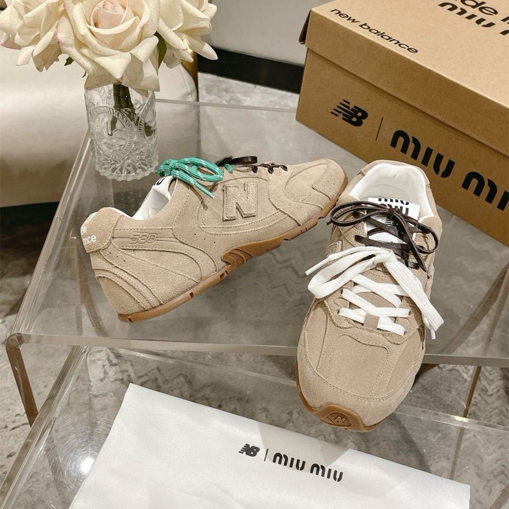 122185 Women Shoes - 24HEARTZ