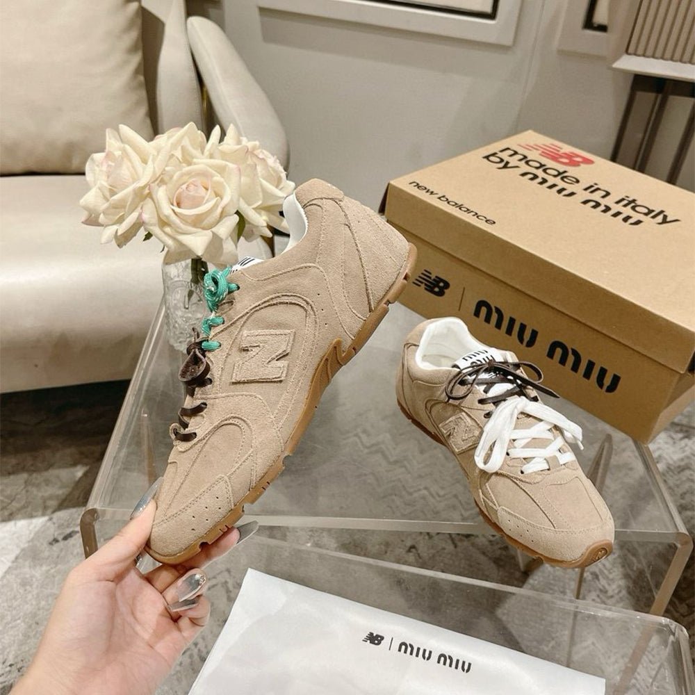 122185 Women Shoes - 24HEARTZ
