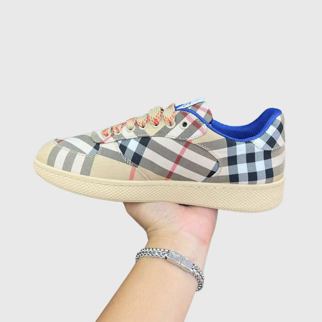 122294 Women Shoes - 24HEARTZ