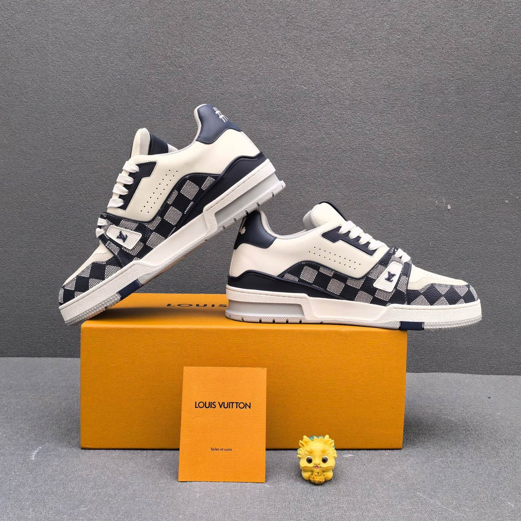 122325 Women Shoes - 24HEARTZ