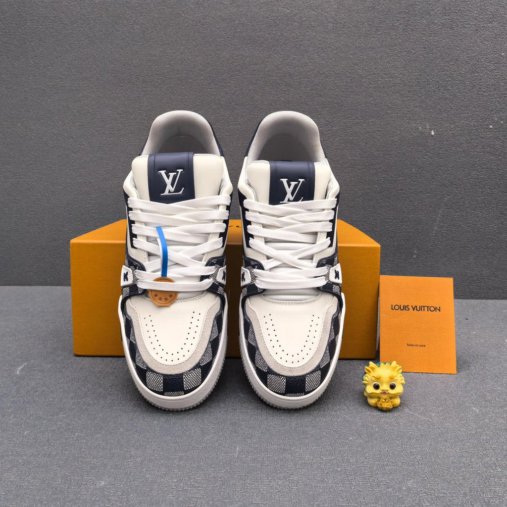 122325 Women Shoes - 24HEARTZ