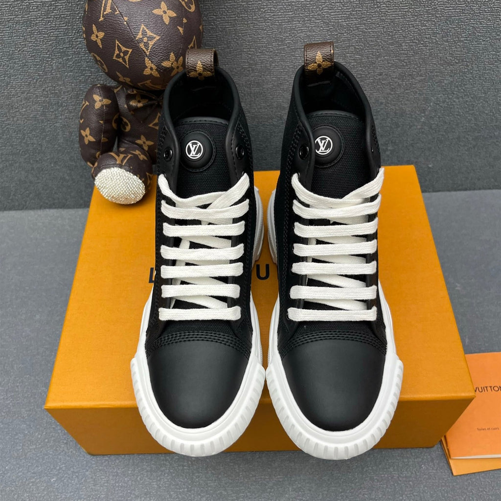 122327 Women Shoes - 24HEARTZ