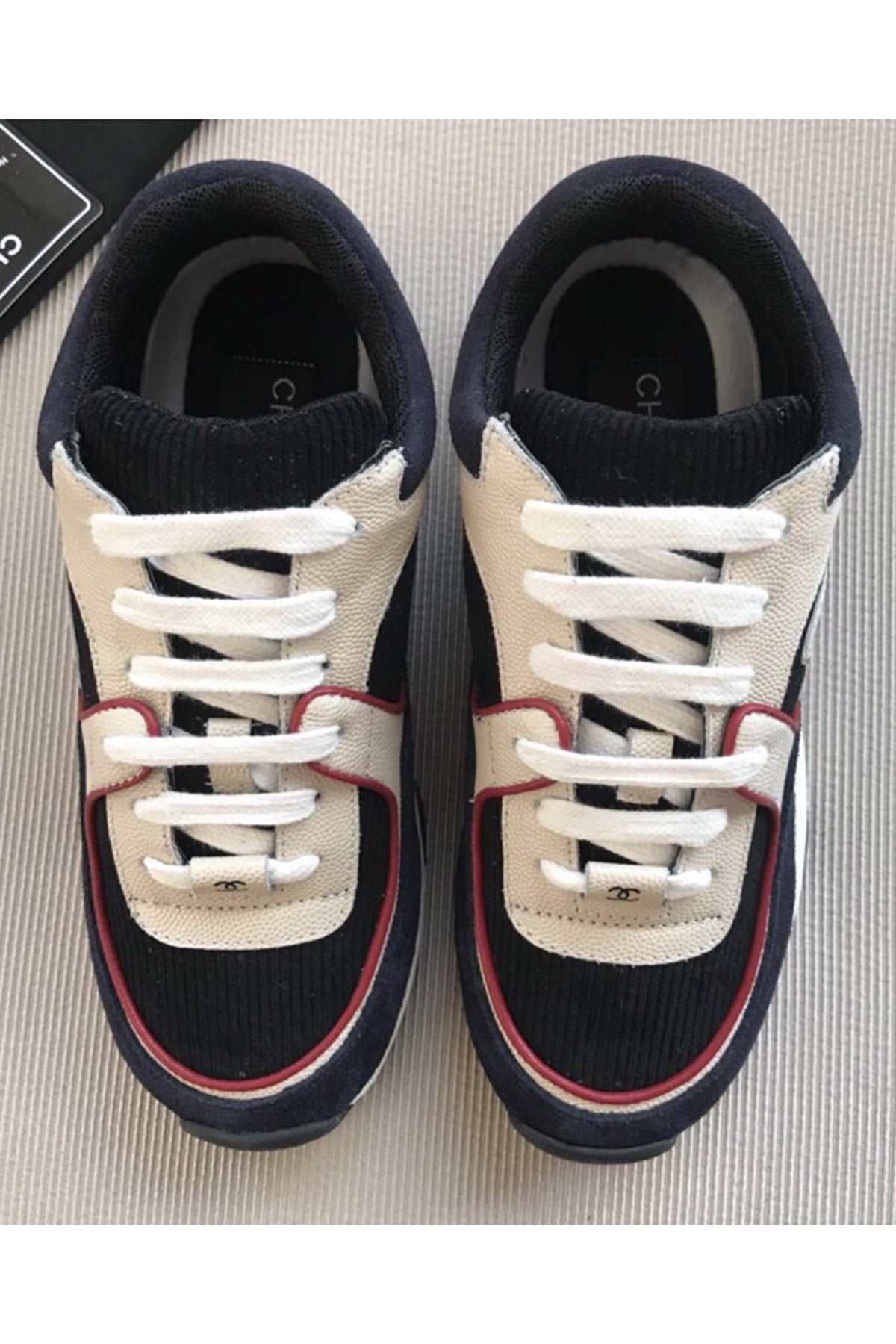 26699 Women Shoes - 24HEARTZ