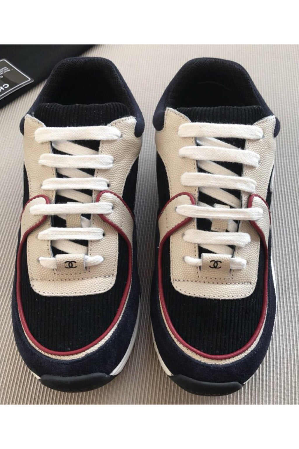 26699 Women Shoes - 24HEARTZ