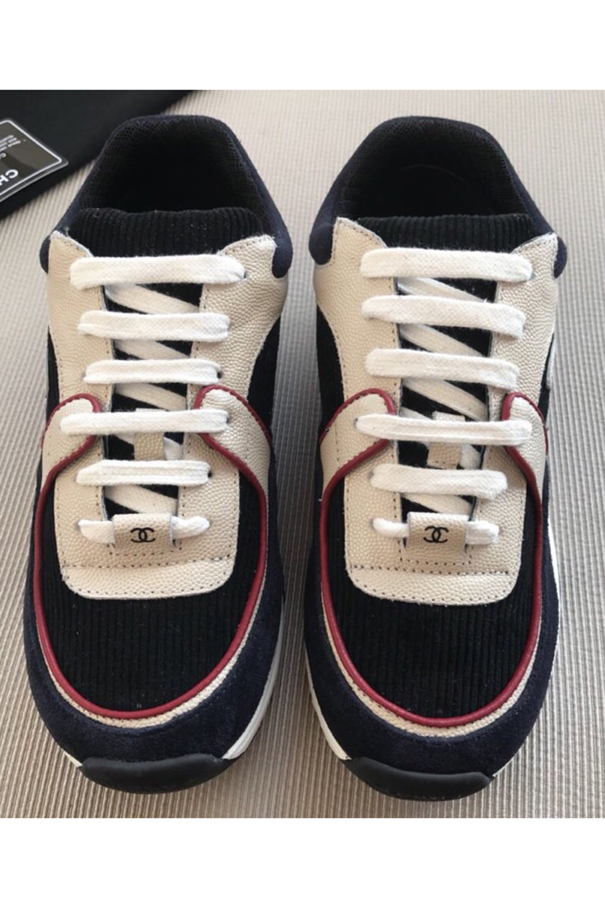26699 Women Shoes - 24HEARTZ