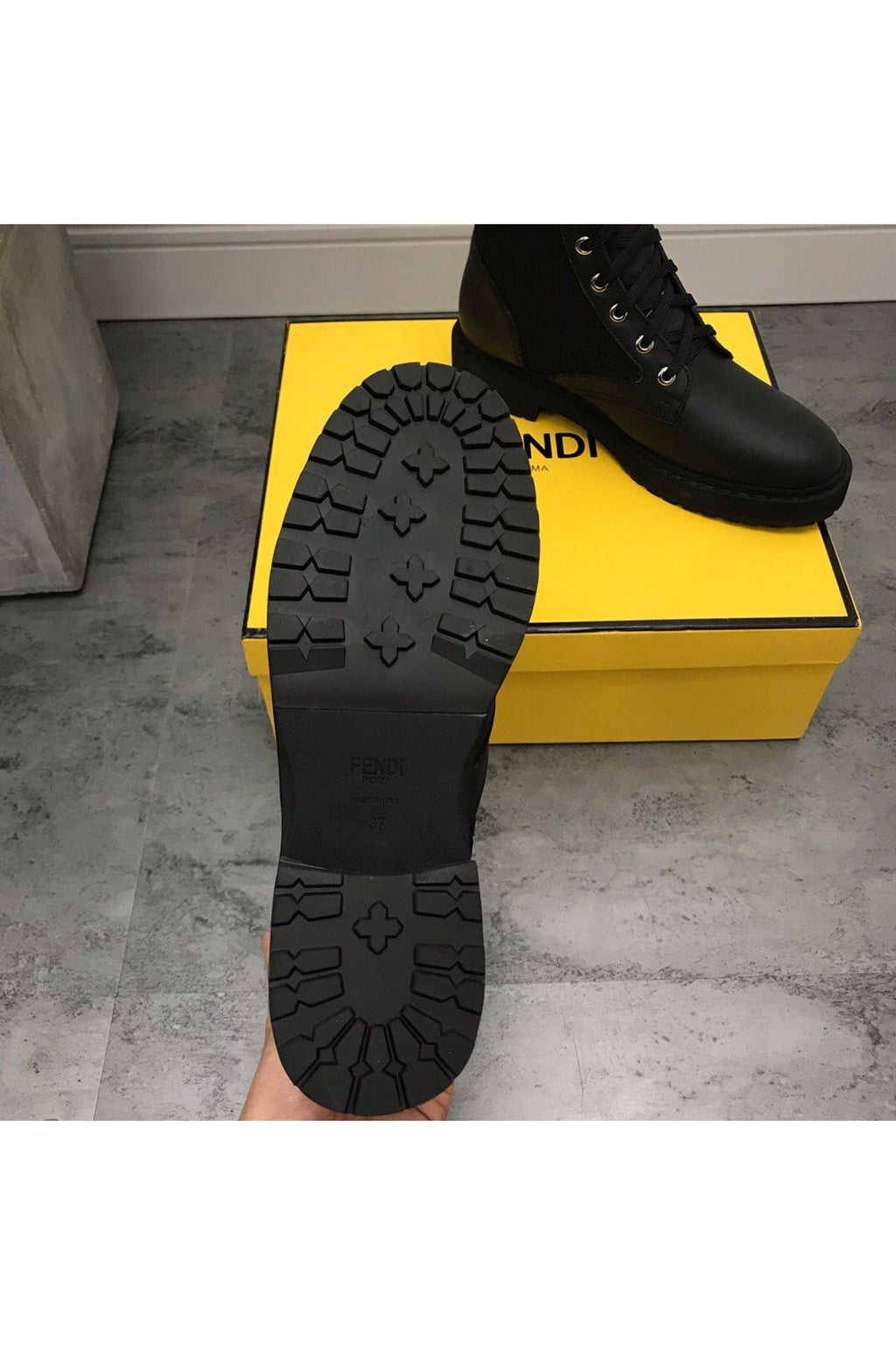 46006 Women Shoes - 24HEARTZ