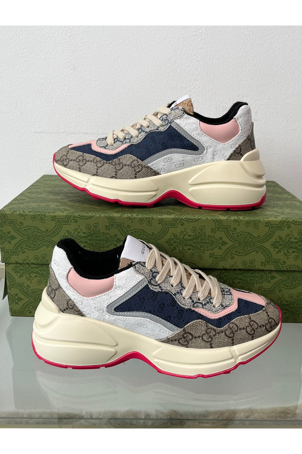 81171 Women Shoes - 24HEARTZ