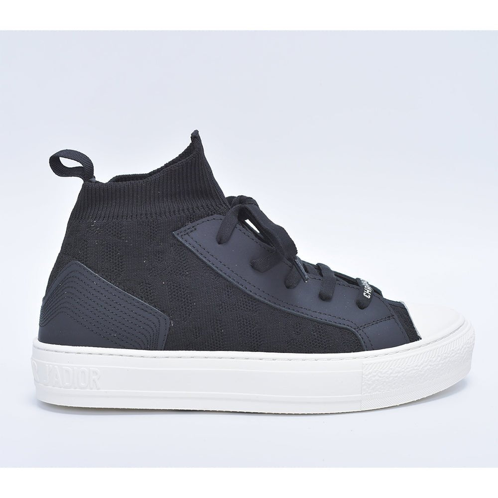 84252 Women Shoes - 24HEARTZ