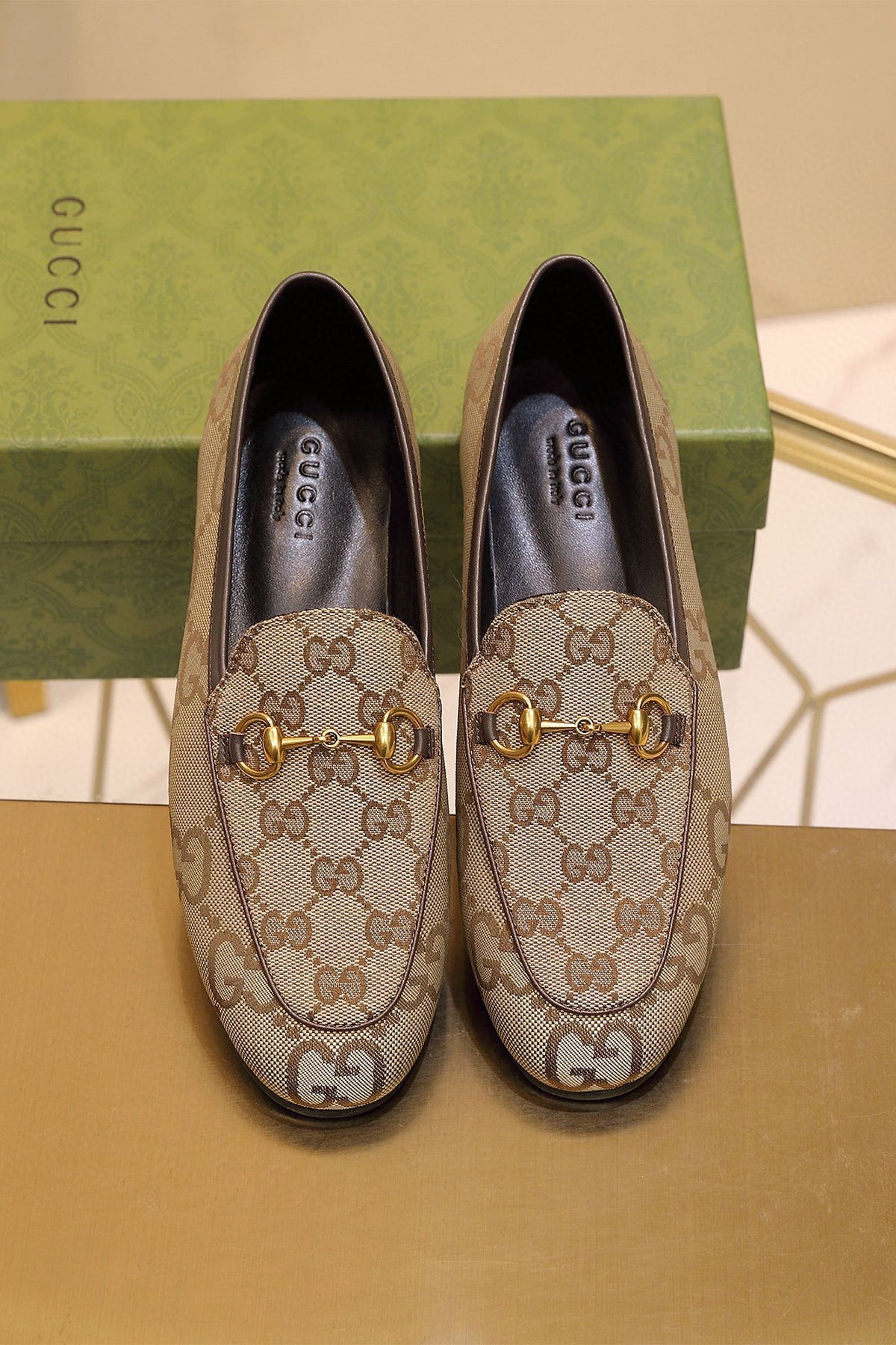 91214 Women Shoes - 24HEARTZ
