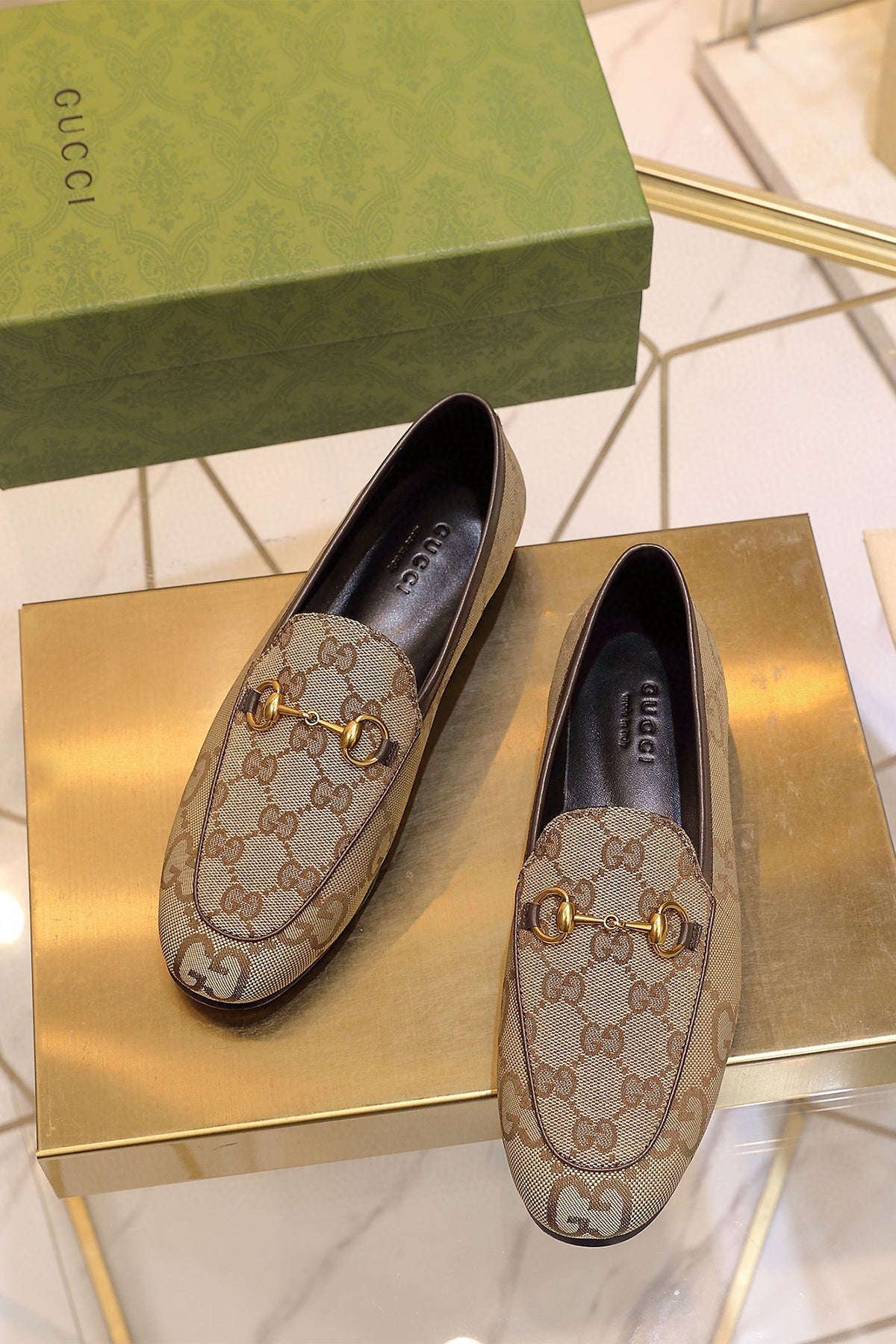 91214 Women Shoes - 24HEARTZ