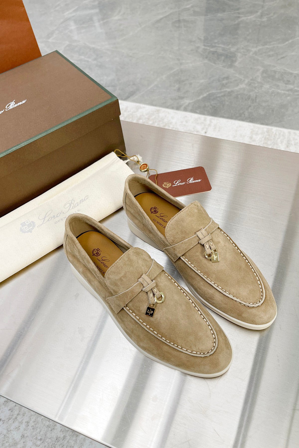 96972 Women Shoes - 24HEARTZ