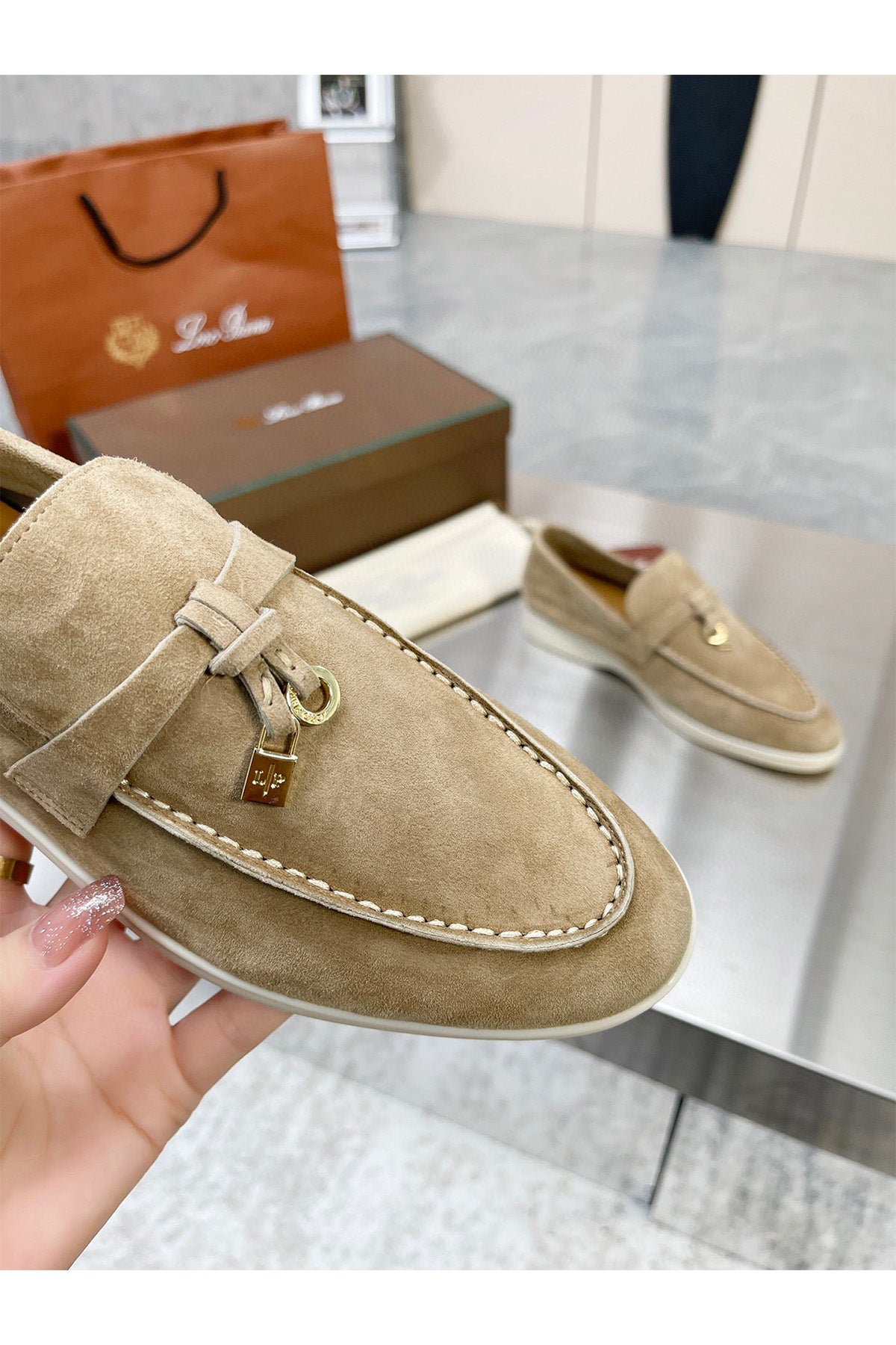 96972 Women Shoes - 24HEARTZ