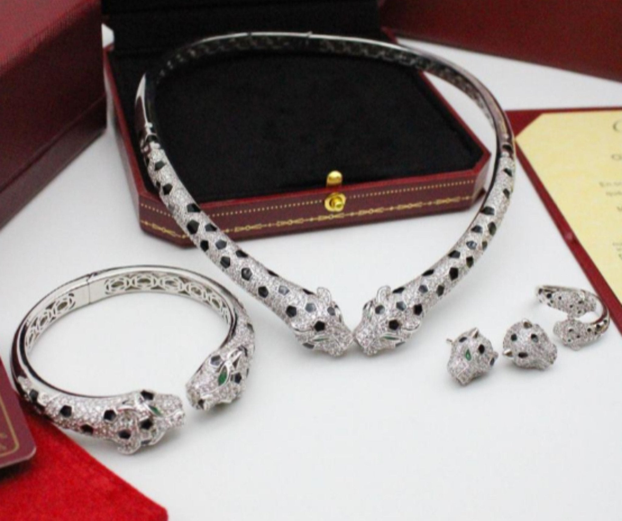 ACCESORY 101 - 24HEARTZ