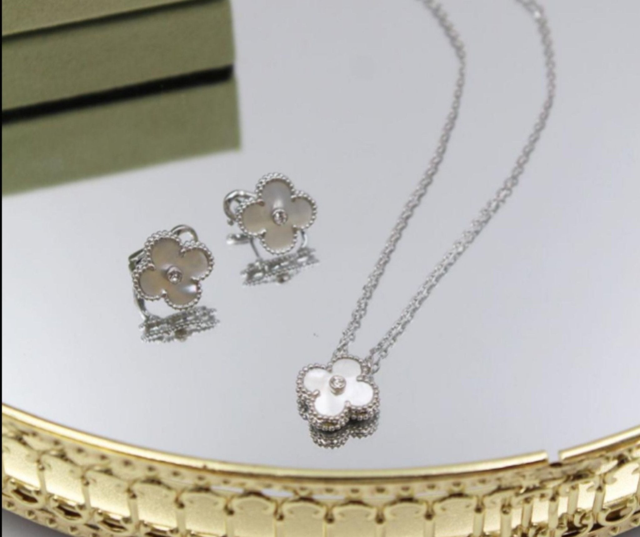ACCESORY 232 - 24HEARTZ