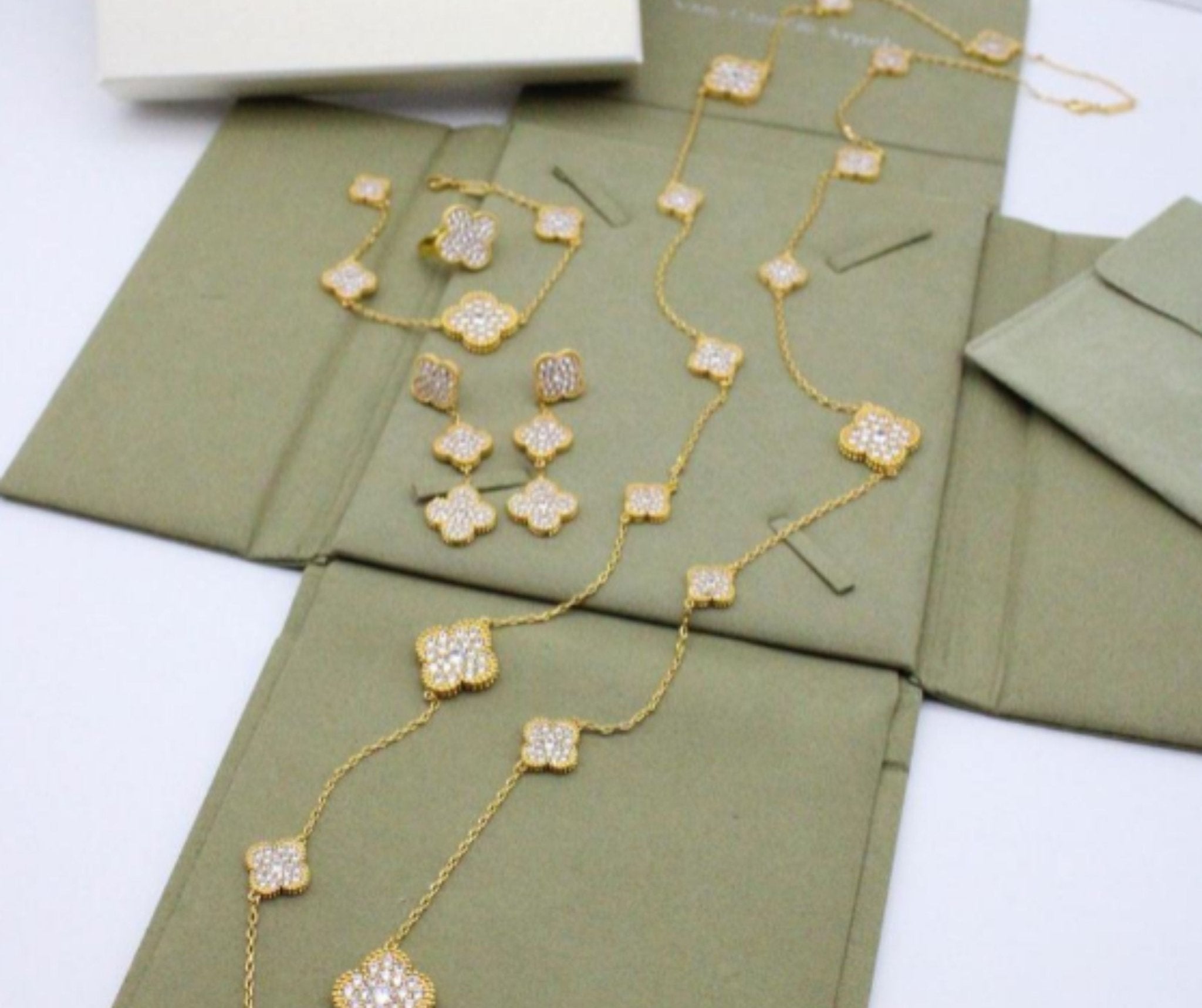 ACCESORY 57 - 24HEARTZ