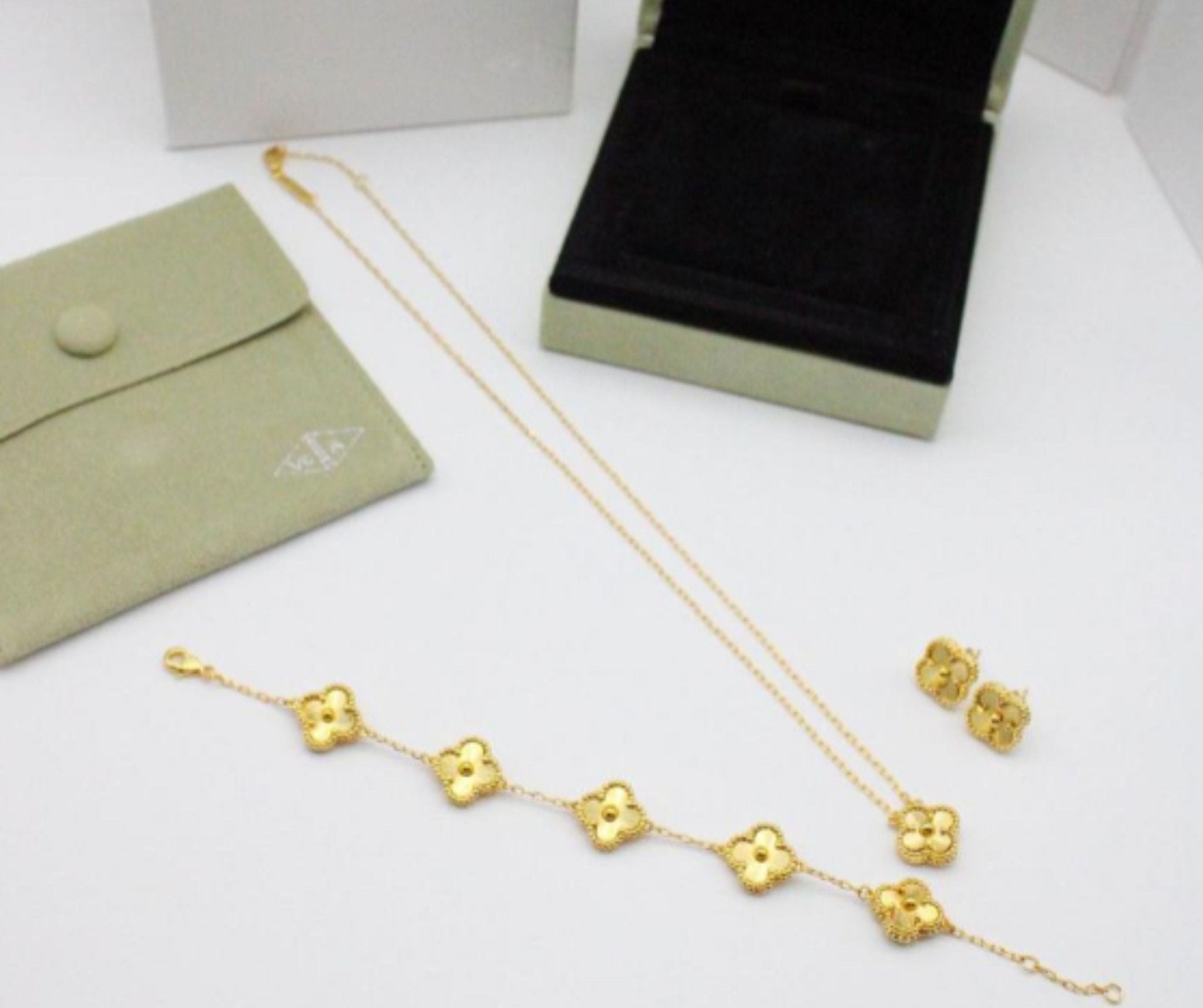 ACCESORY 68 - 24HEARTZ