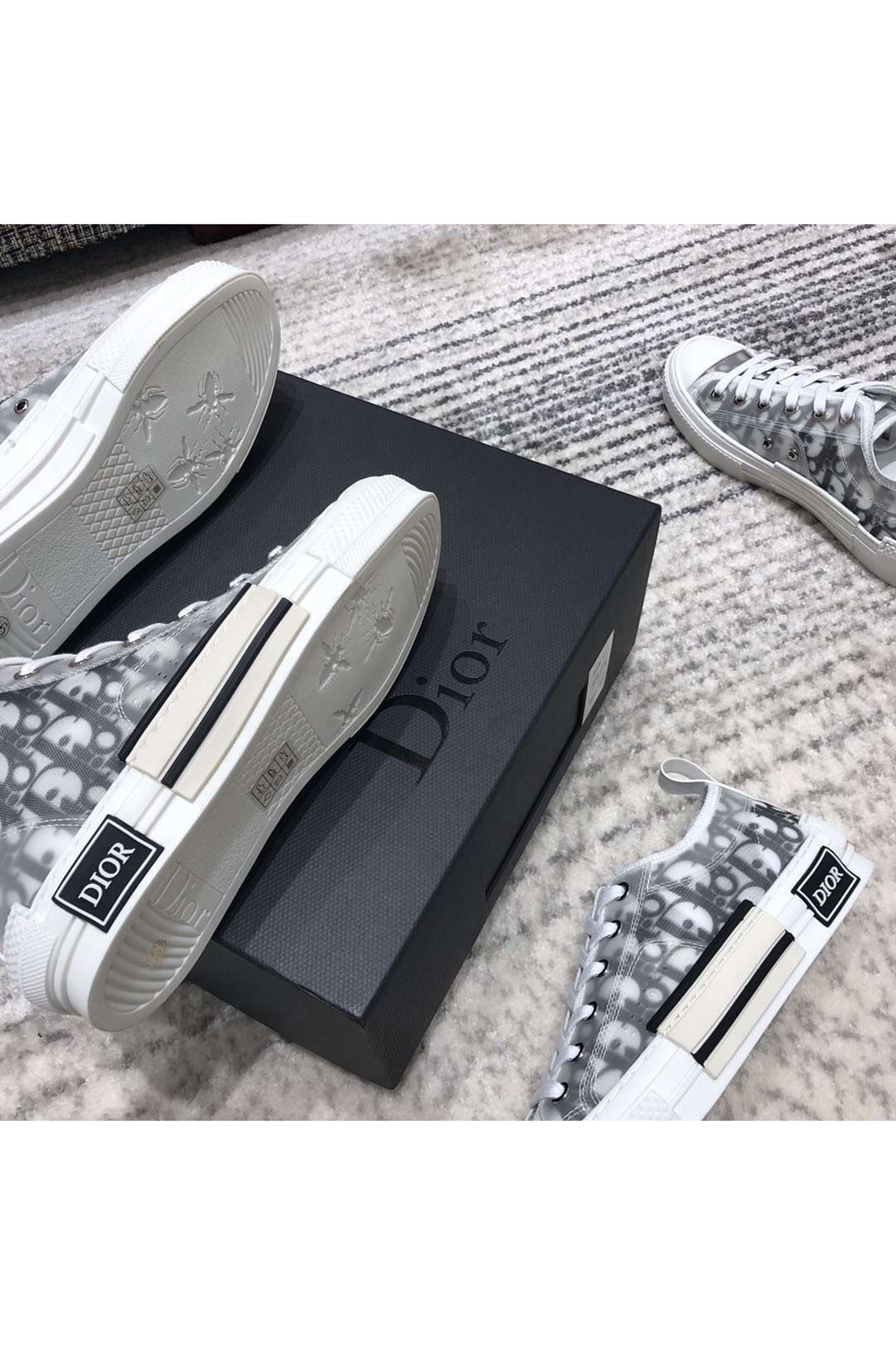 B23 Sneaker Women Shoes - 24HEARTZ