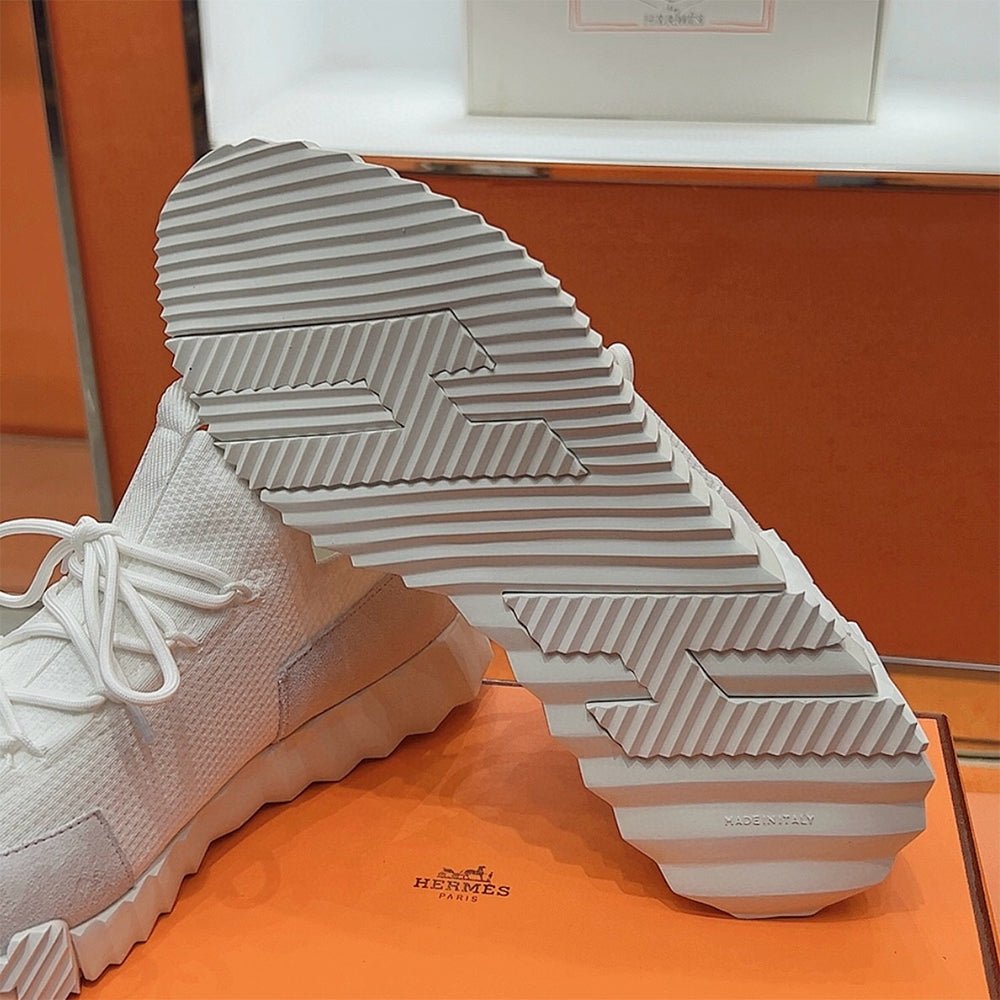 Bouncing Sneaker Women Shoes - 24HEARTZ