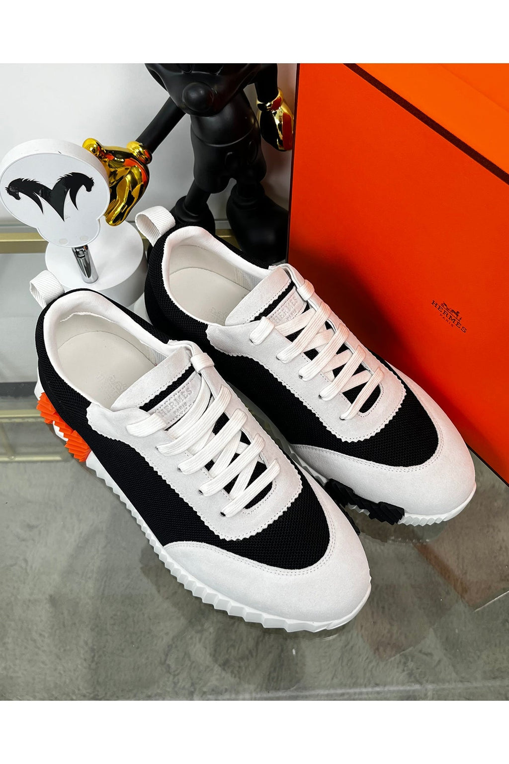Bouncing Sneaker Women Shoes - 24HEARTZ