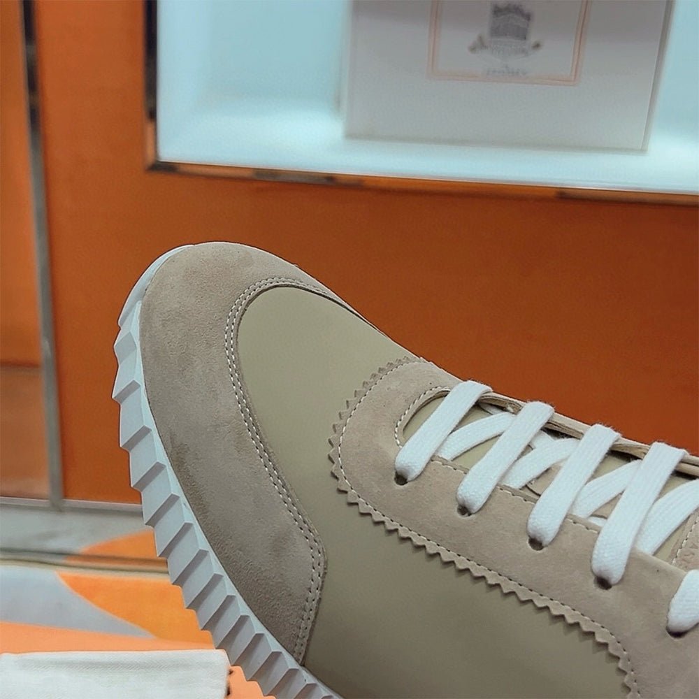 Bouncing Sneaker Women Shoes - 24HEARTZ