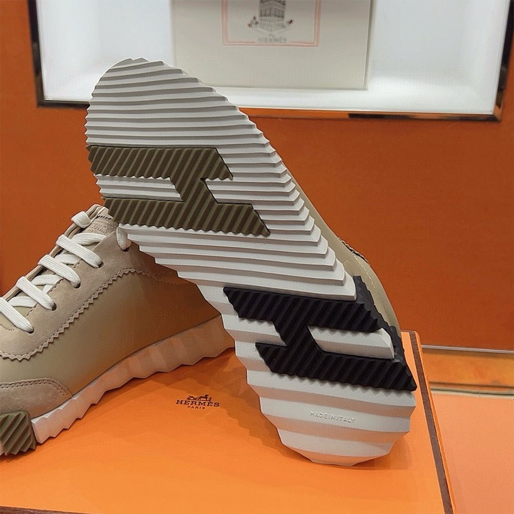 Bouncing Sneaker Women Shoes - 24HEARTZ