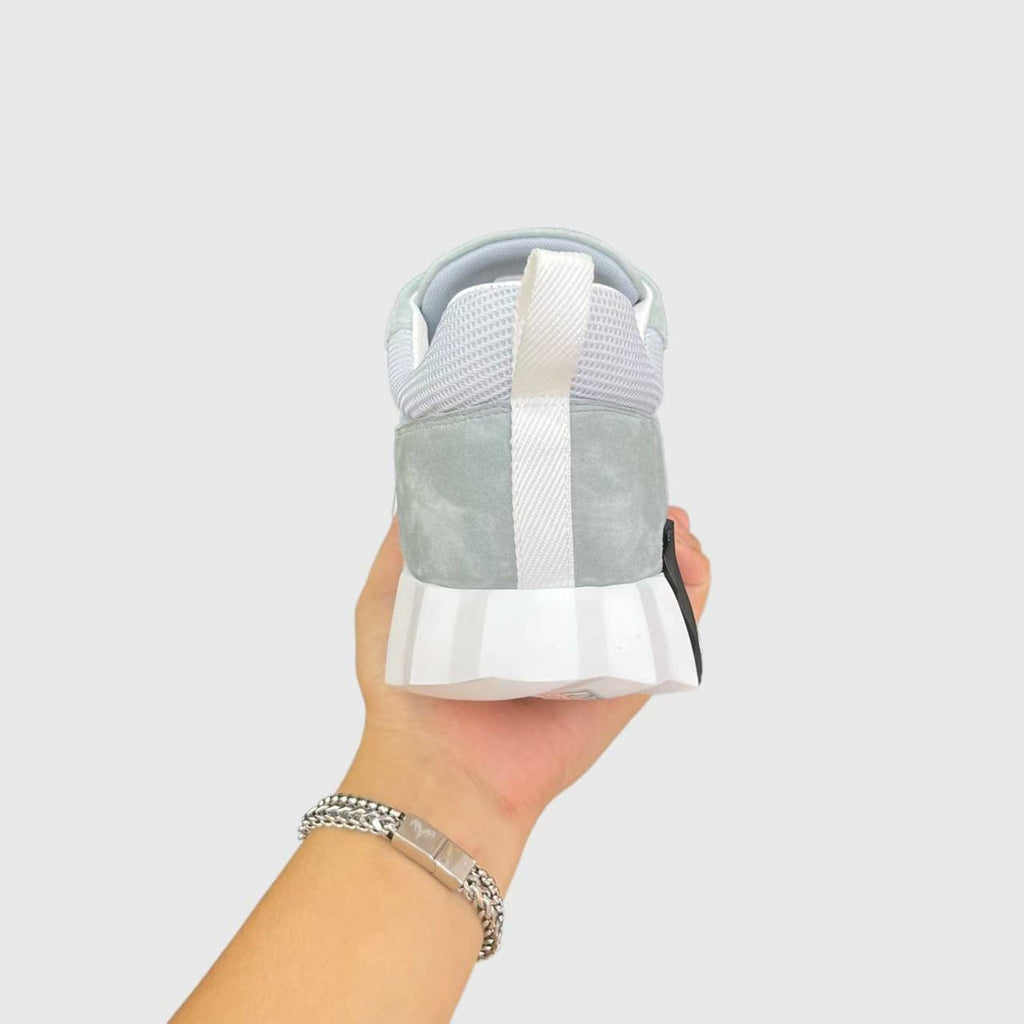 Bouncing Sneaker Women Shoes - 24HEARTZ