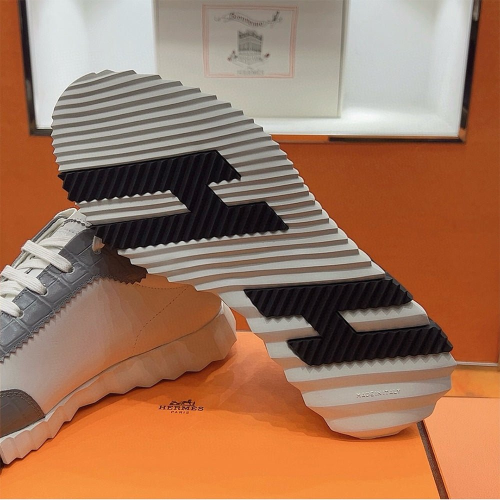 Bouncing Sneaker Women Shoes - 24HEARTZ