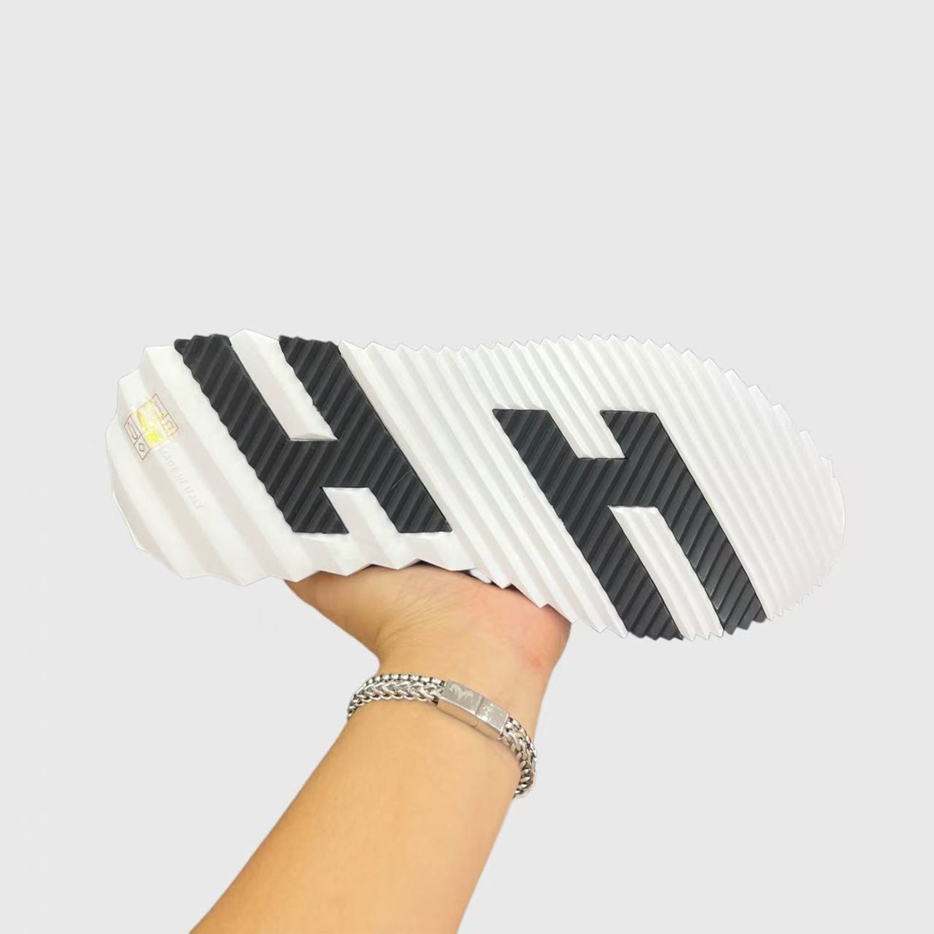Bouncing Sneaker Women Shoes - 24HEARTZ