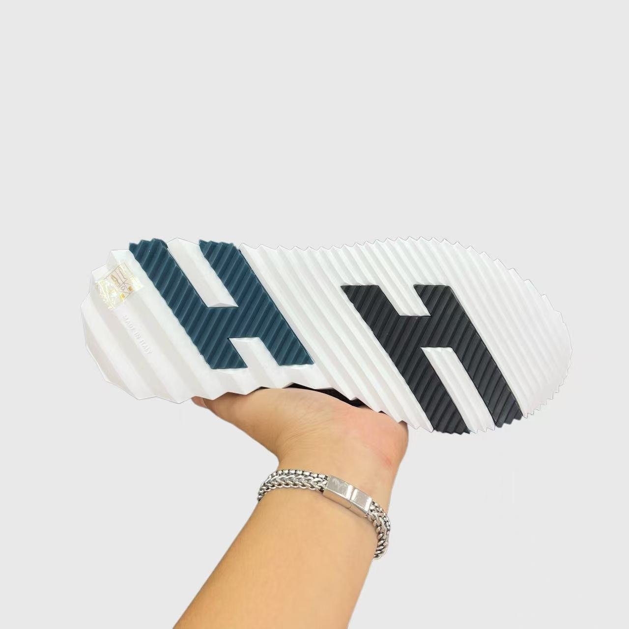 Bouncing Sneaker Women Shoes - 24HEARTZ