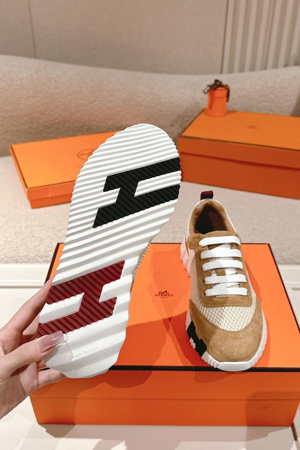 Bouncing Sneaker Women Shoes - 24HEARTZ