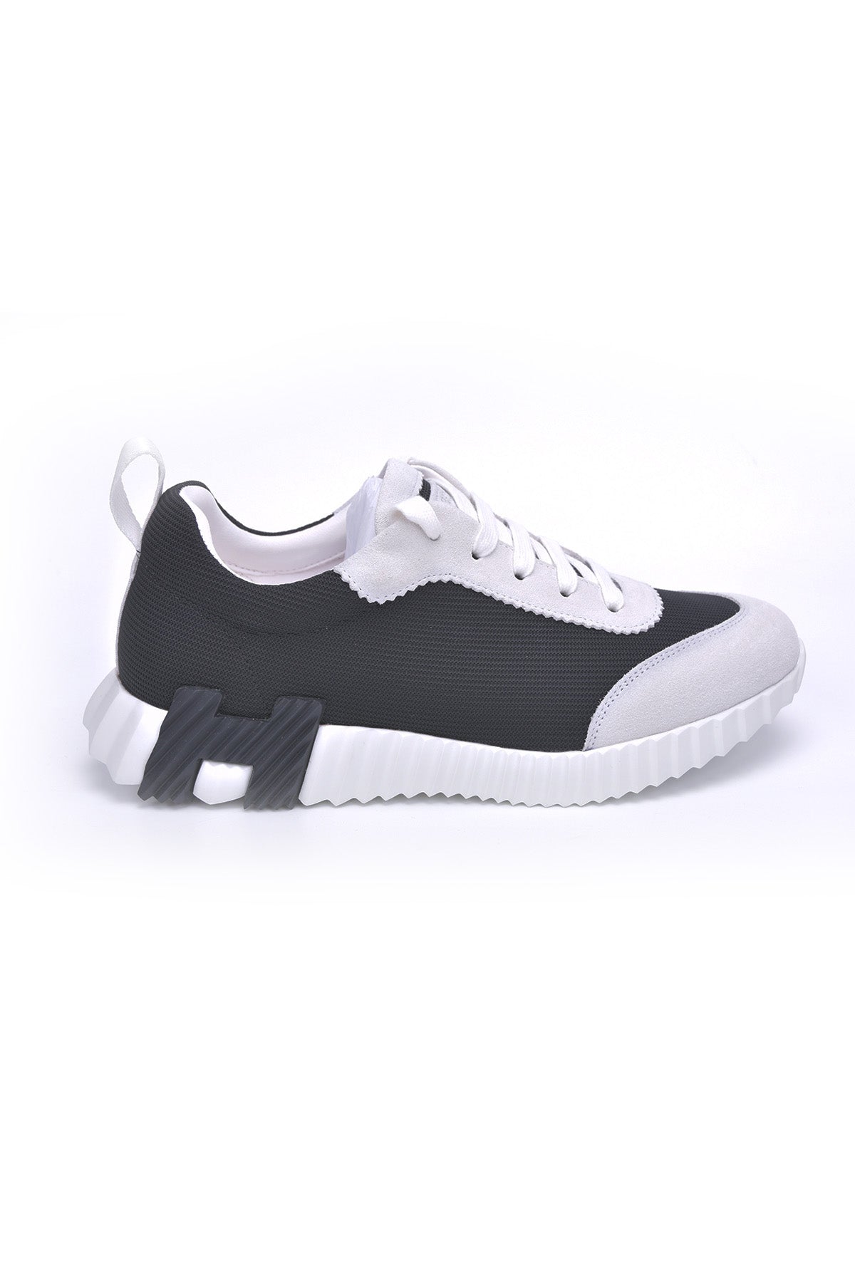 Bouncing Sneaker Women Shoes - 24HEARTZ