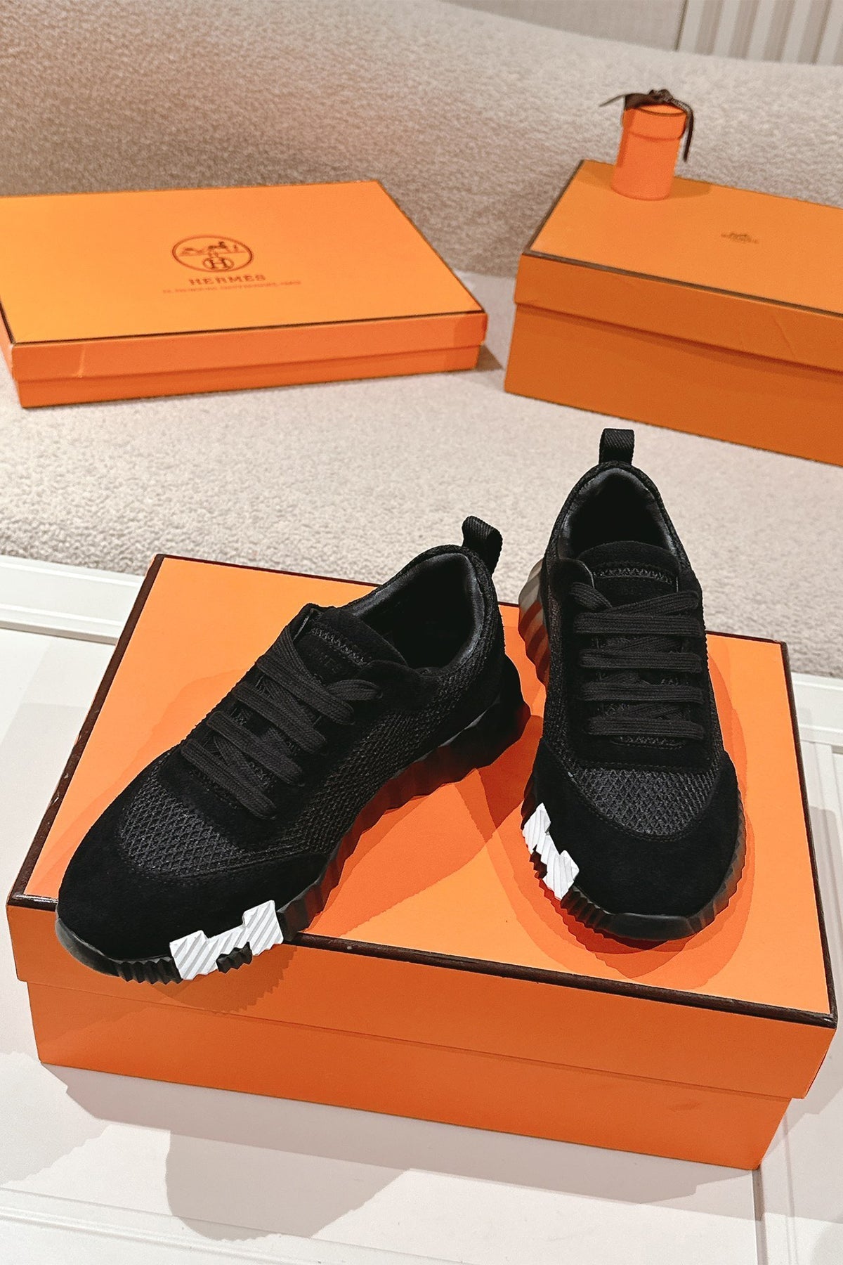 Bouncing Sneaker Women Shoes - 24HEARTZ