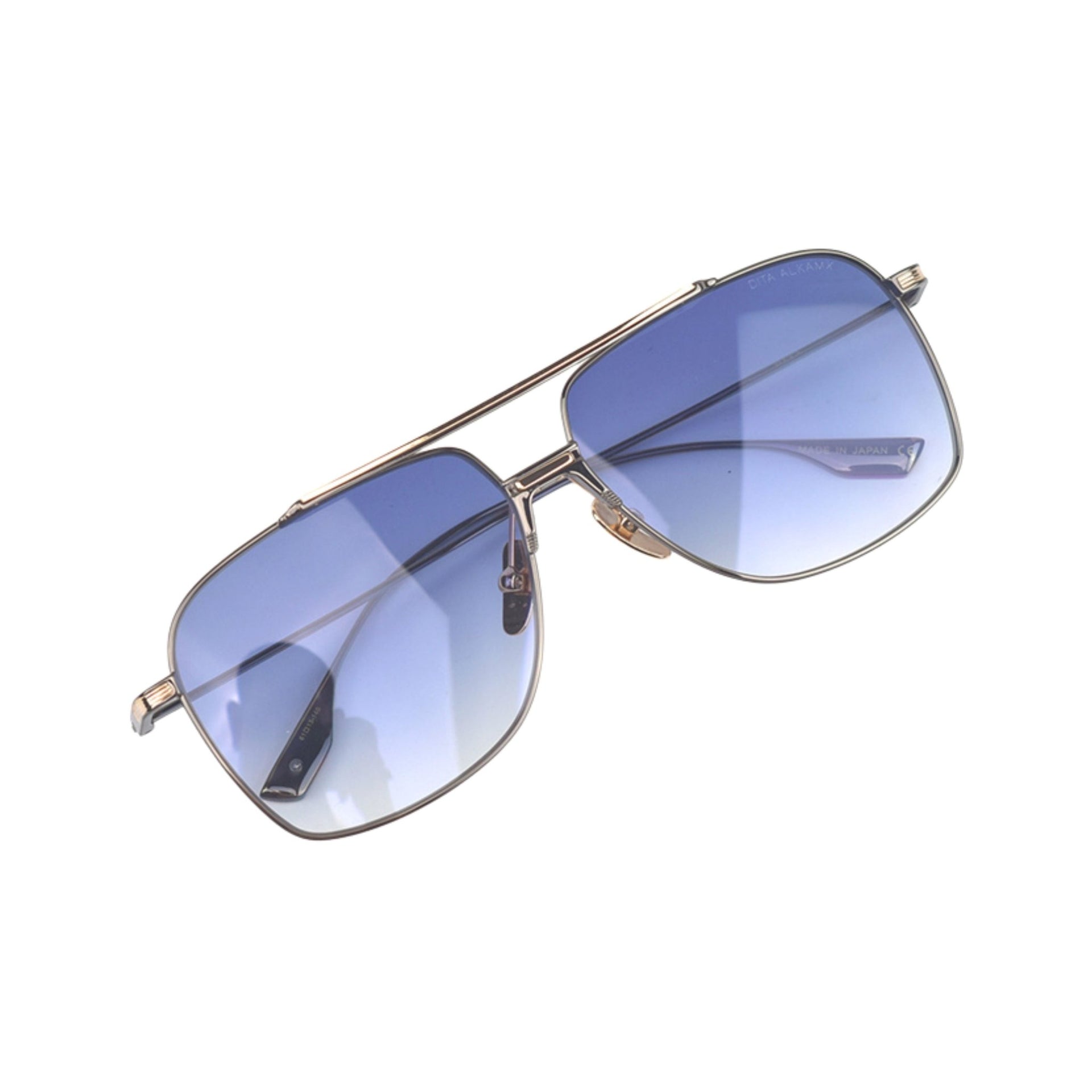 Eyewear 104 - 24HEARTZ