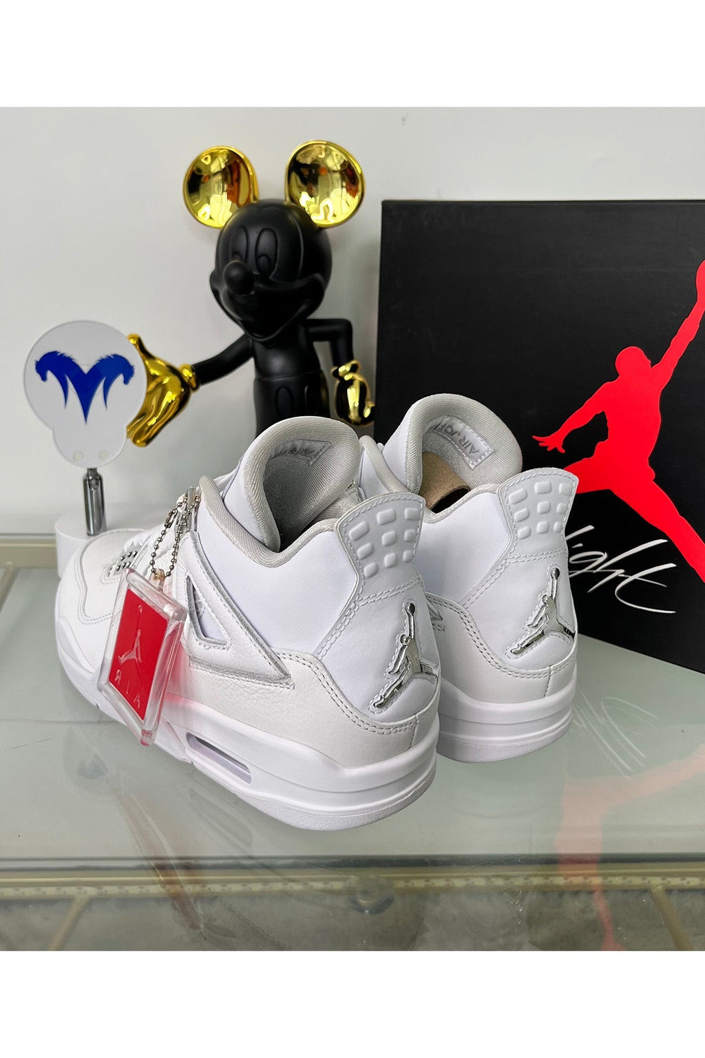 Retro Women Shoes - 24HEARTZ