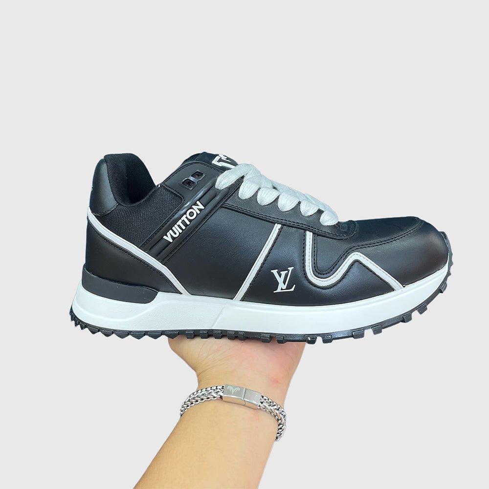 Runaway Sneaker Women Shoes - 24HEARTZ